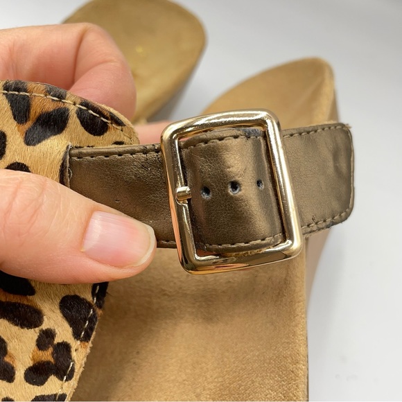 Vionic Tan & Brown Leather Animal Print Wedge Sandals 9 - Picture 9 of 9